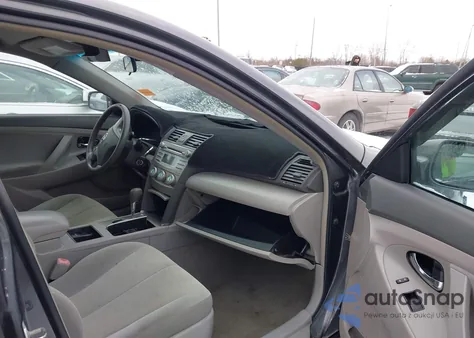 2009 Toyota Camry Le z USA, uszkodzony, nr VIN 4T4BE46K69R068224